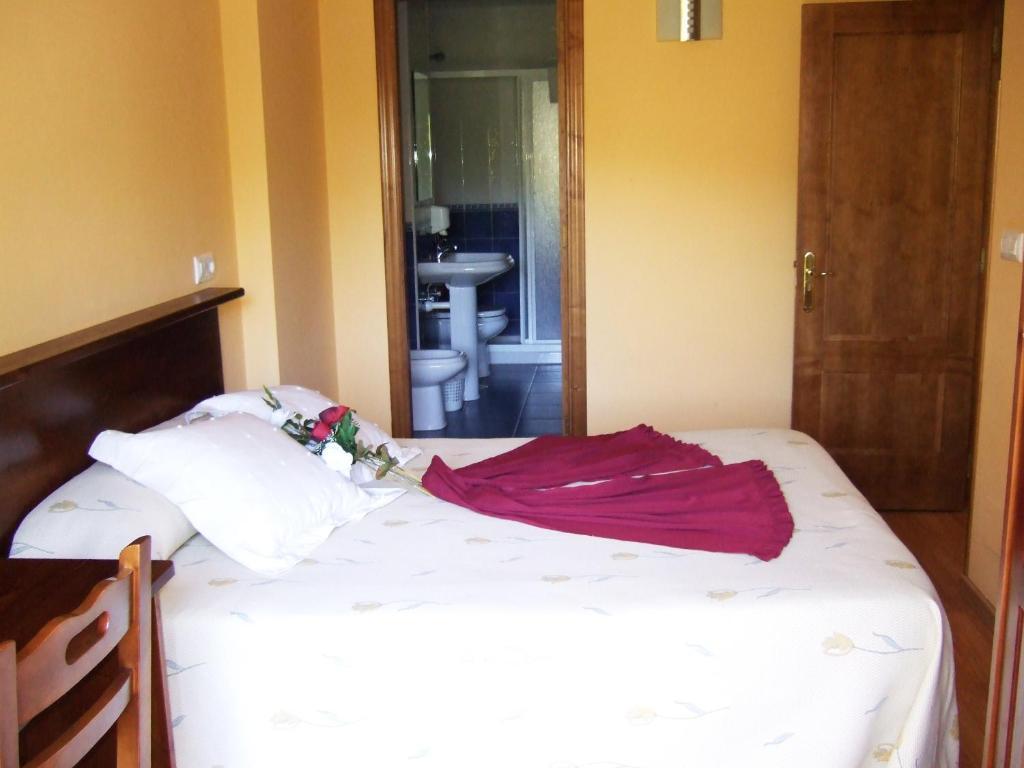 Hotel Restaurante Canero Room photo