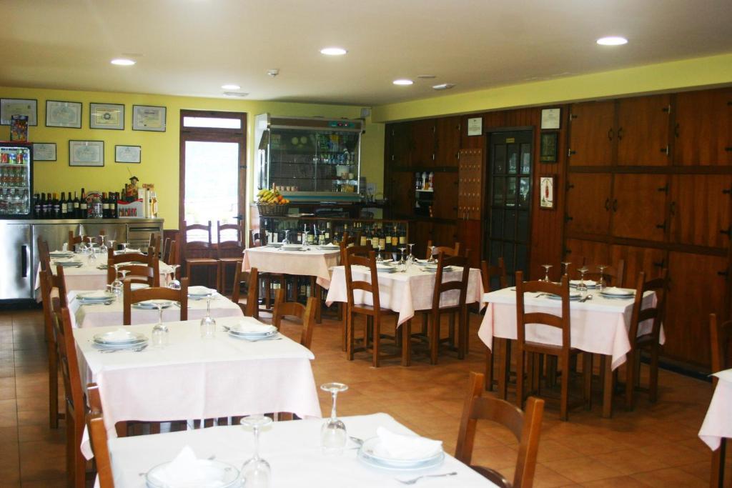 Hotel Restaurante Canero Exterior photo